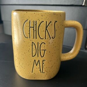 Rae Dunn Chicks Dig Me Mug